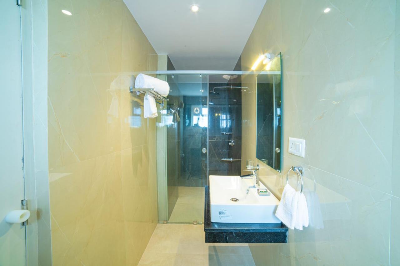 The Beacon Hotel Visakhapatnam Buitenkant foto